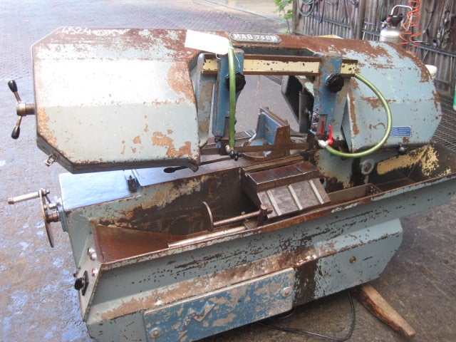 MAG 250 M 
